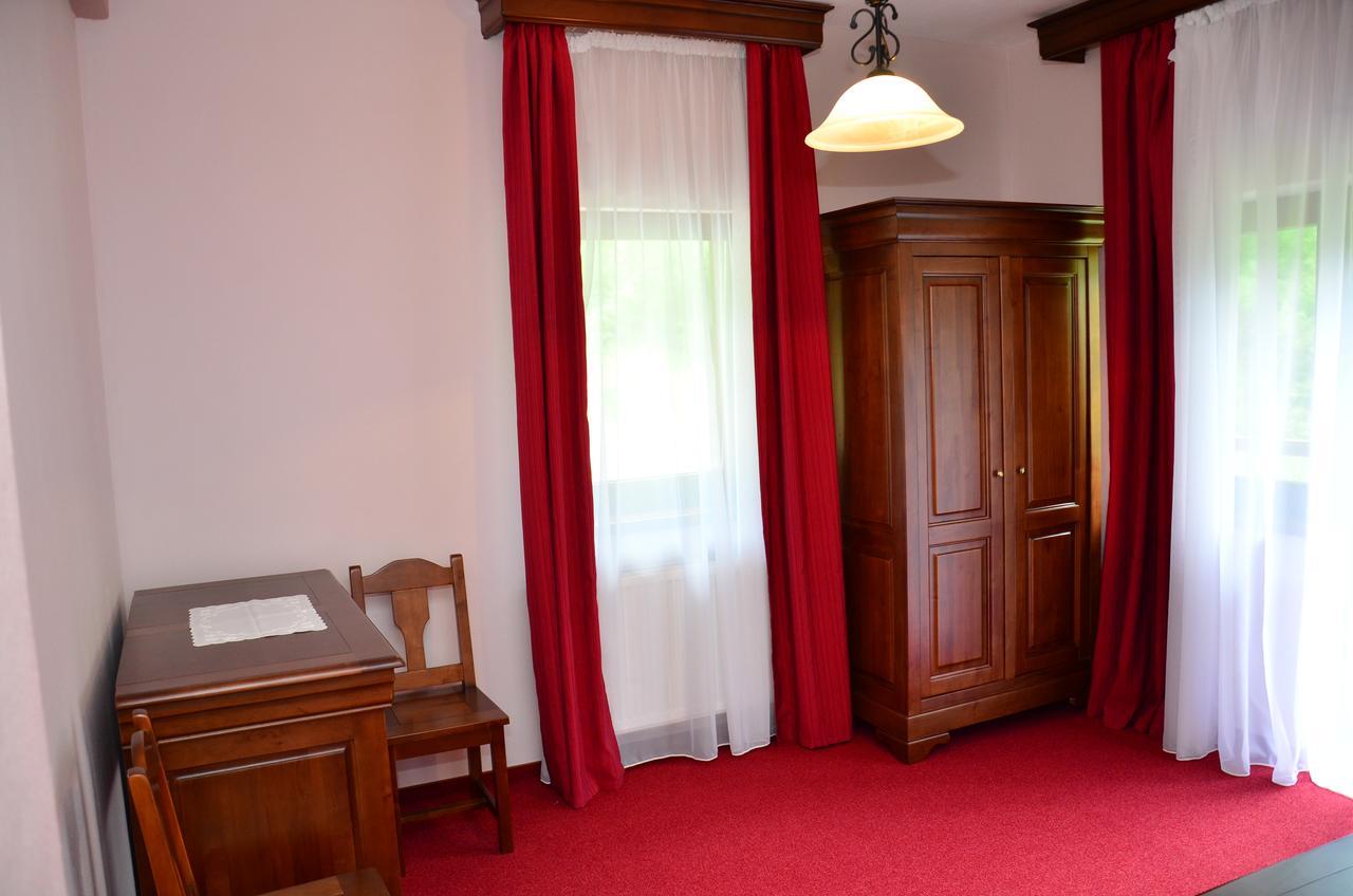 Pensiunea Valea Pinului Rau Sadului Dış mekan fotoğraf