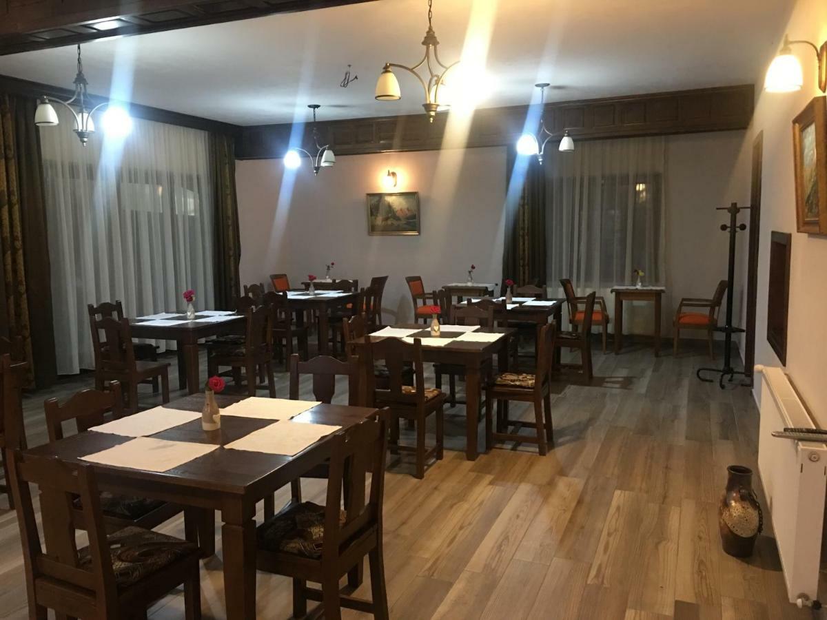 Pensiunea Valea Pinului Rau Sadului Dış mekan fotoğraf